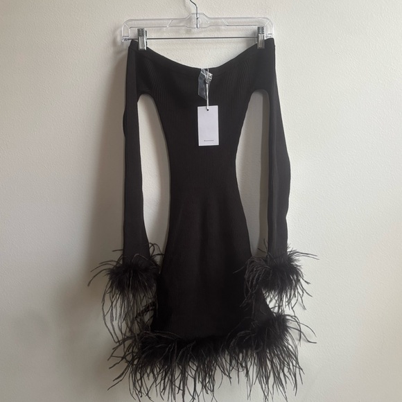 Lovers and Friends | Ellerie Feather Knit Mini Dress - Picture 2 of 5